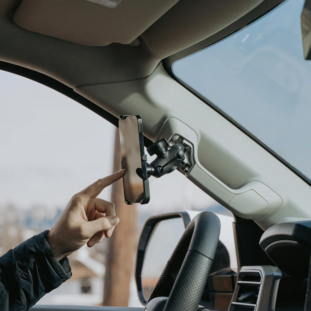 RAM Mount RAM Form-Fit Holder f/Apple iPhone 13, 13 Pro, 14  14 Pro w/Ball