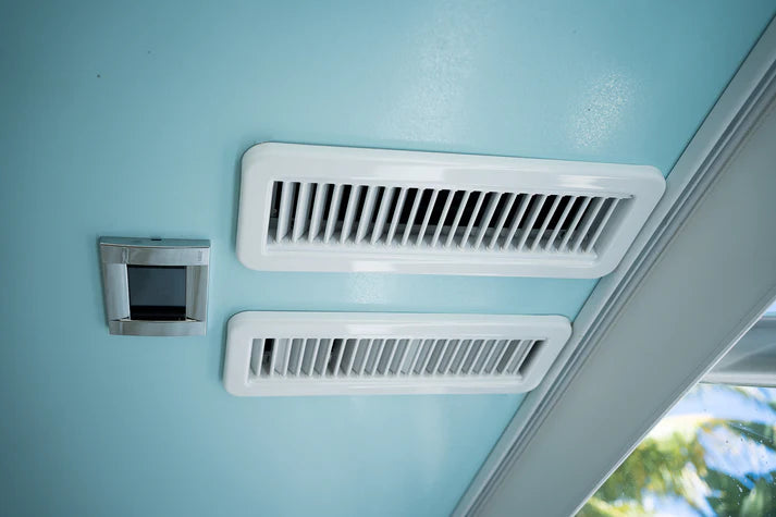 Mabru RadAIR 12k BTU 12V Air Conditioner