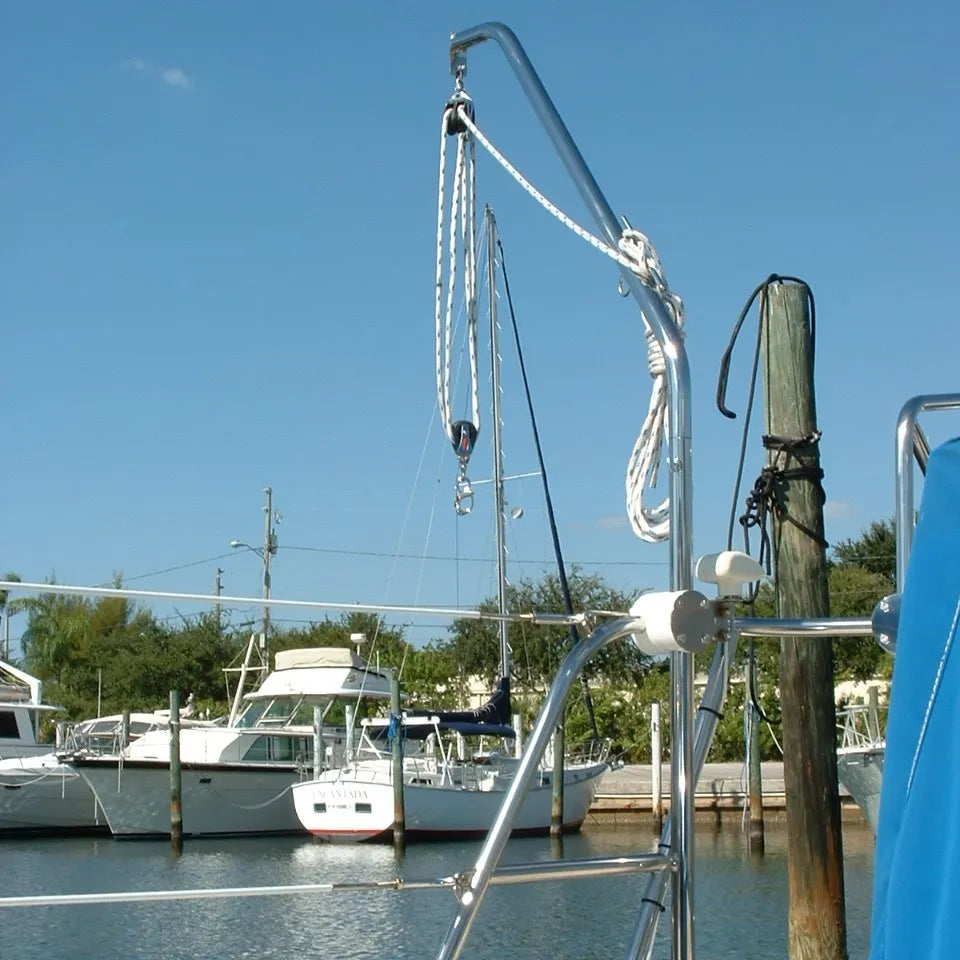 MT250EH Outboard Motor Davit